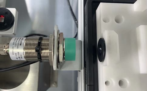 HR9108高频工业级RFID阅读器